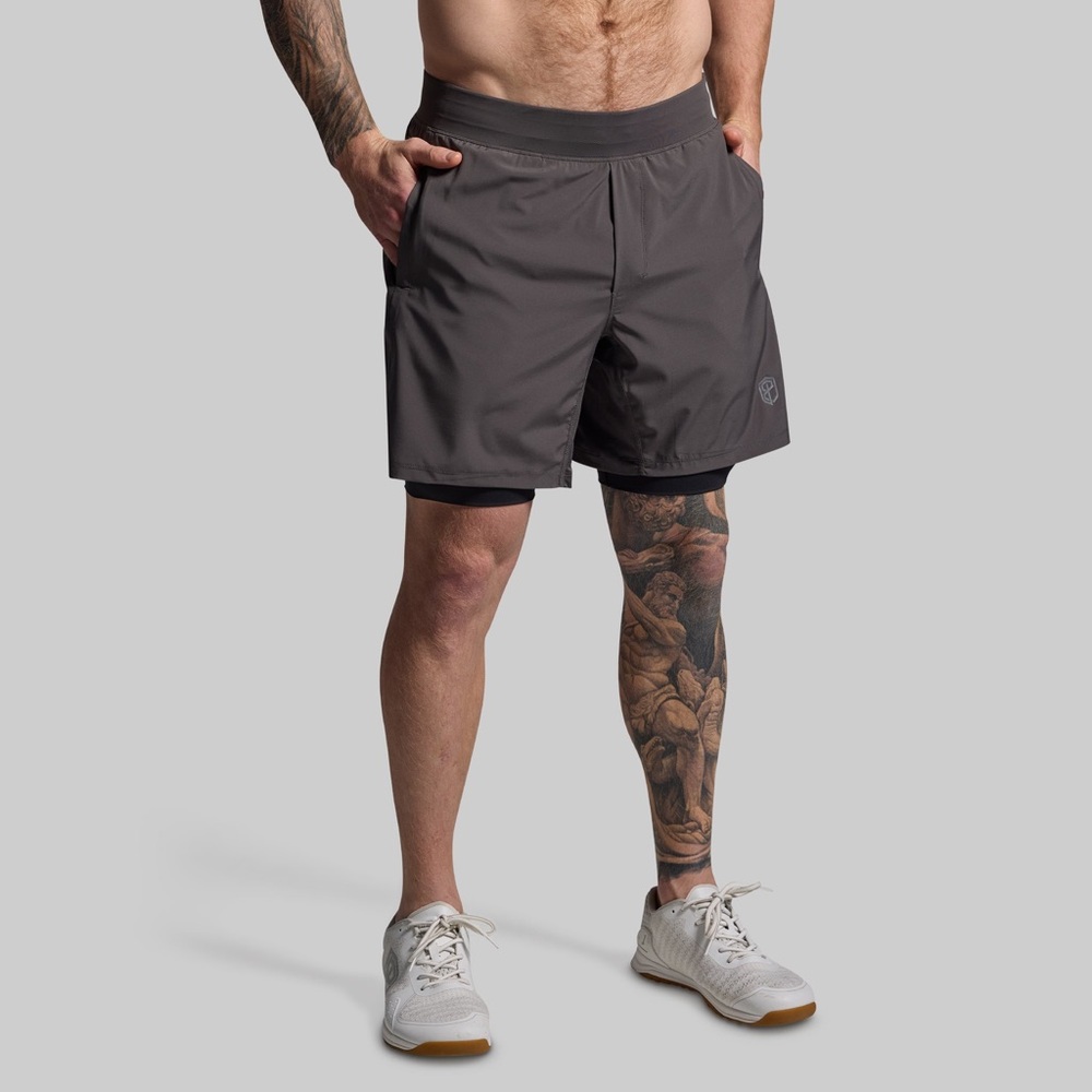 Born Primitive Men's VERSATILE SHORT W/ COMPRESSION 7"
